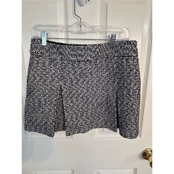 Express‎ Black and White Herringbone MiniSkirt size 8 - Picture 1 of 2